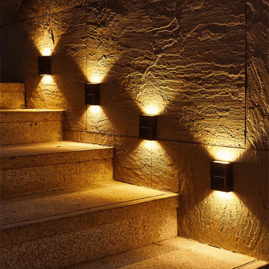 Lumièra™ – Luxe Draadloze Solar Tuinverlichting
